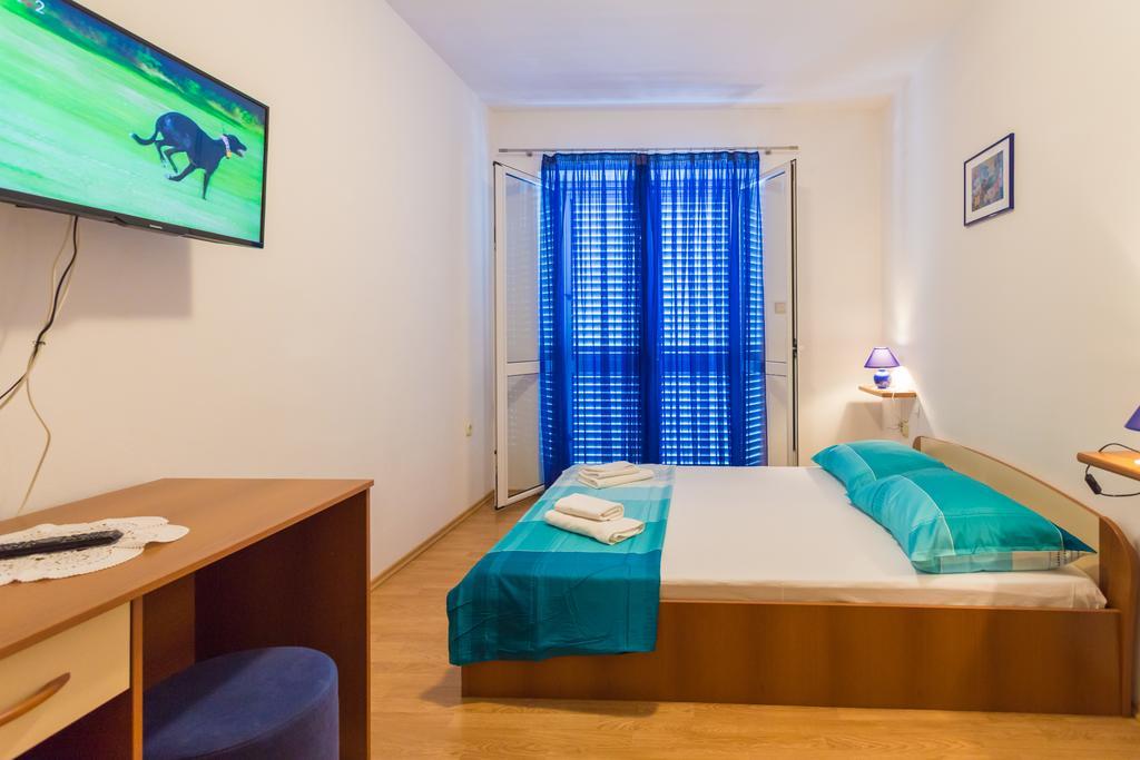 Apartments Slavica Pomena Exterior foto